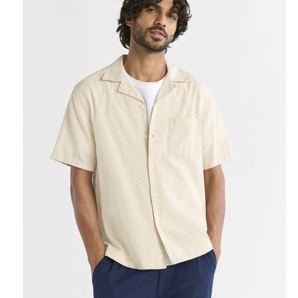 Men's Beige Short Sleeve Button Down Shirt